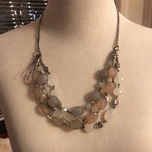 Gorgeous beaded necklace 💍